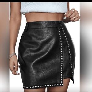 SWEATYROCKS Black Leather High Waisted Studded Mini Skirt L NWT